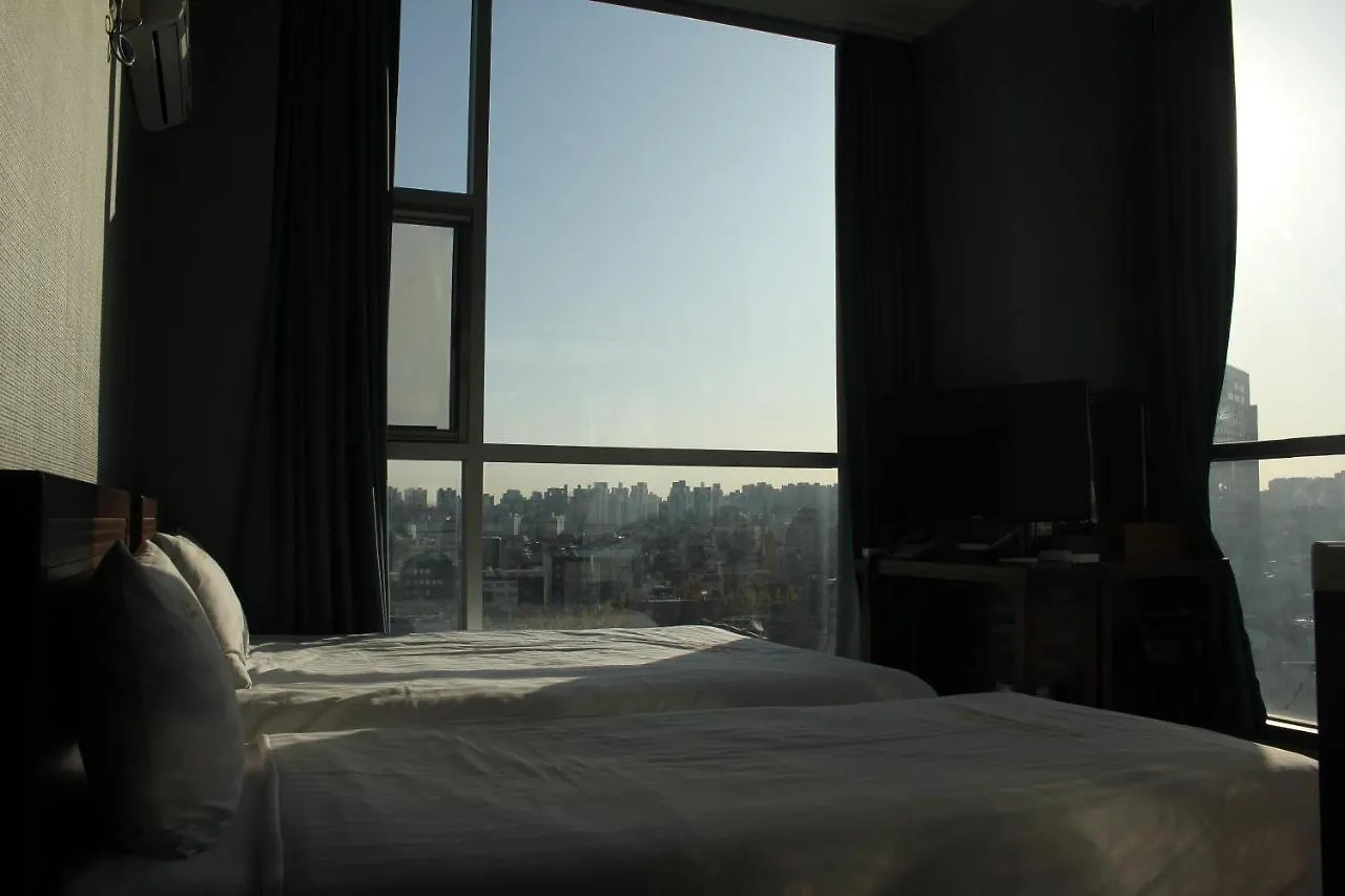 ***  Myeongdong Merlin Hotel Seoul South Korea